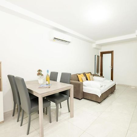 Flotta Island Apartments Gzira Ngoại thất bức ảnh