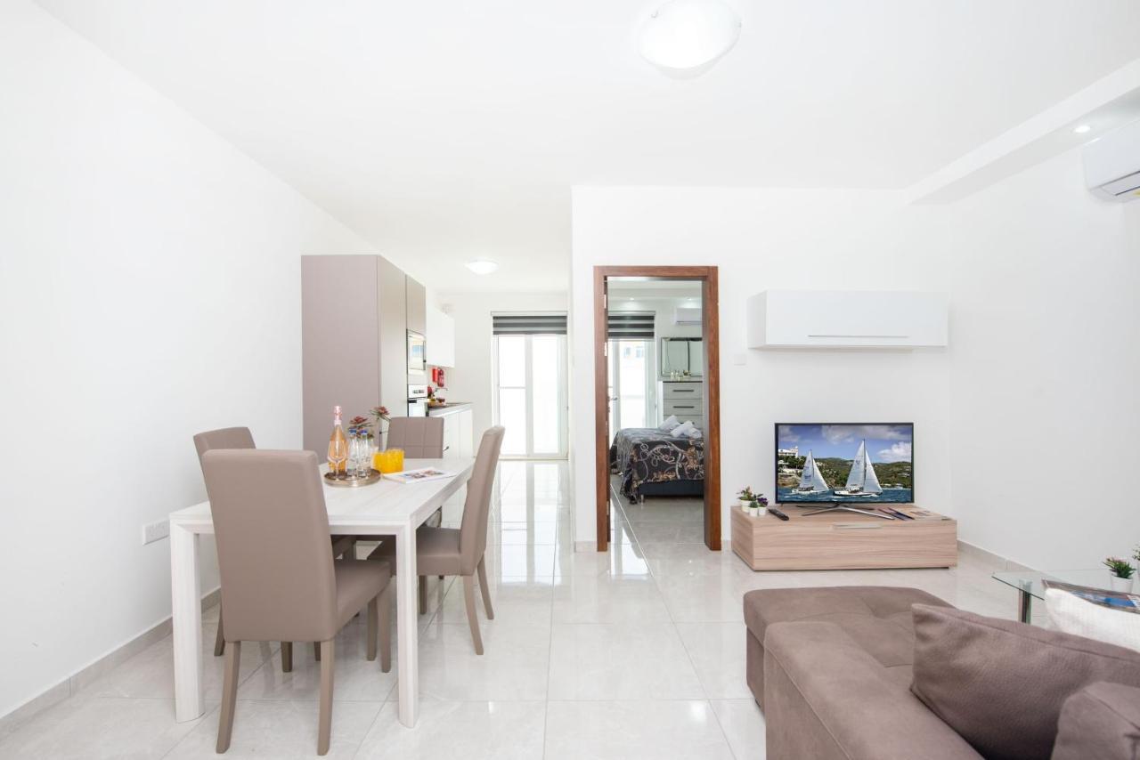 Flotta Island Apartments Gzira Ngoại thất bức ảnh