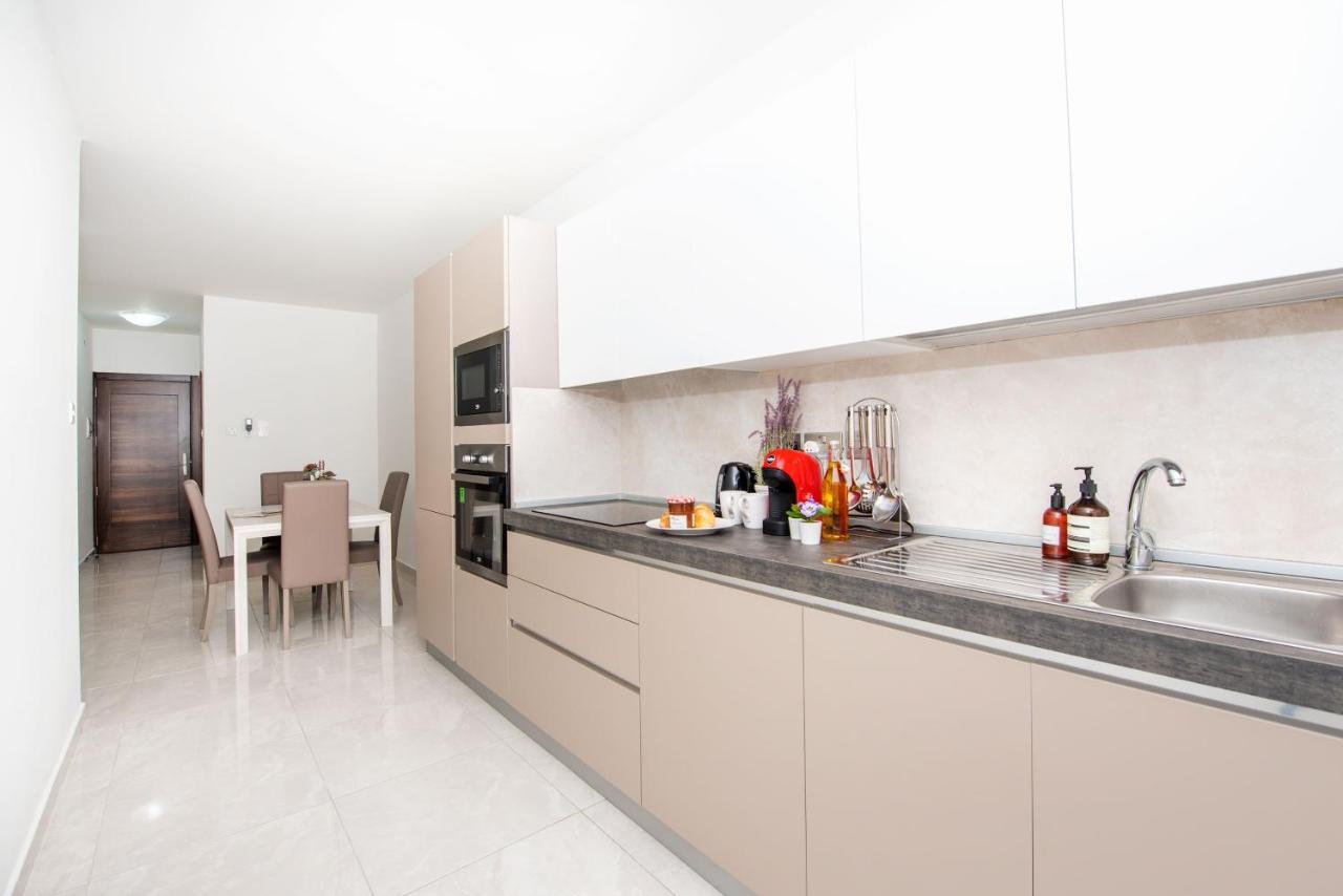 Flotta Island Apartments Gzira Ngoại thất bức ảnh