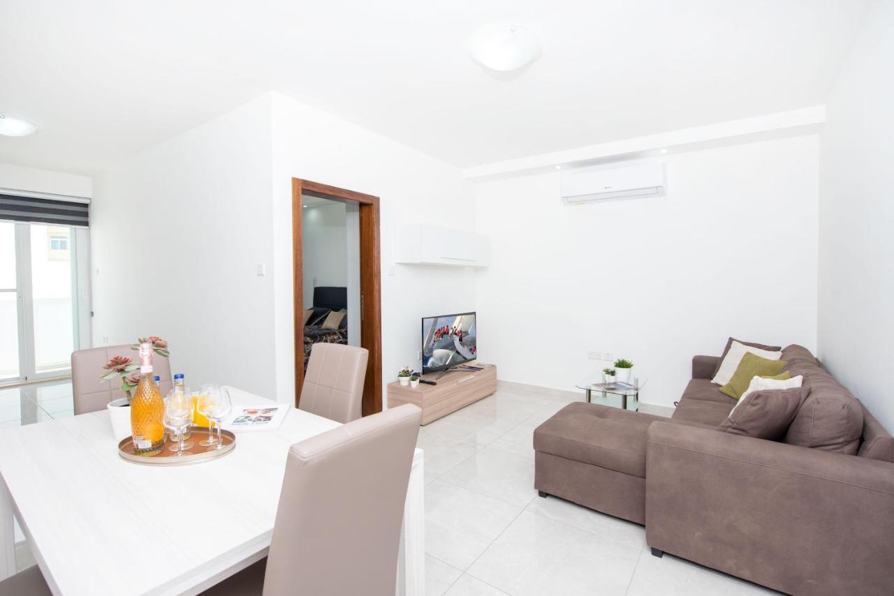 Flotta Island Apartments Gzira Ngoại thất bức ảnh