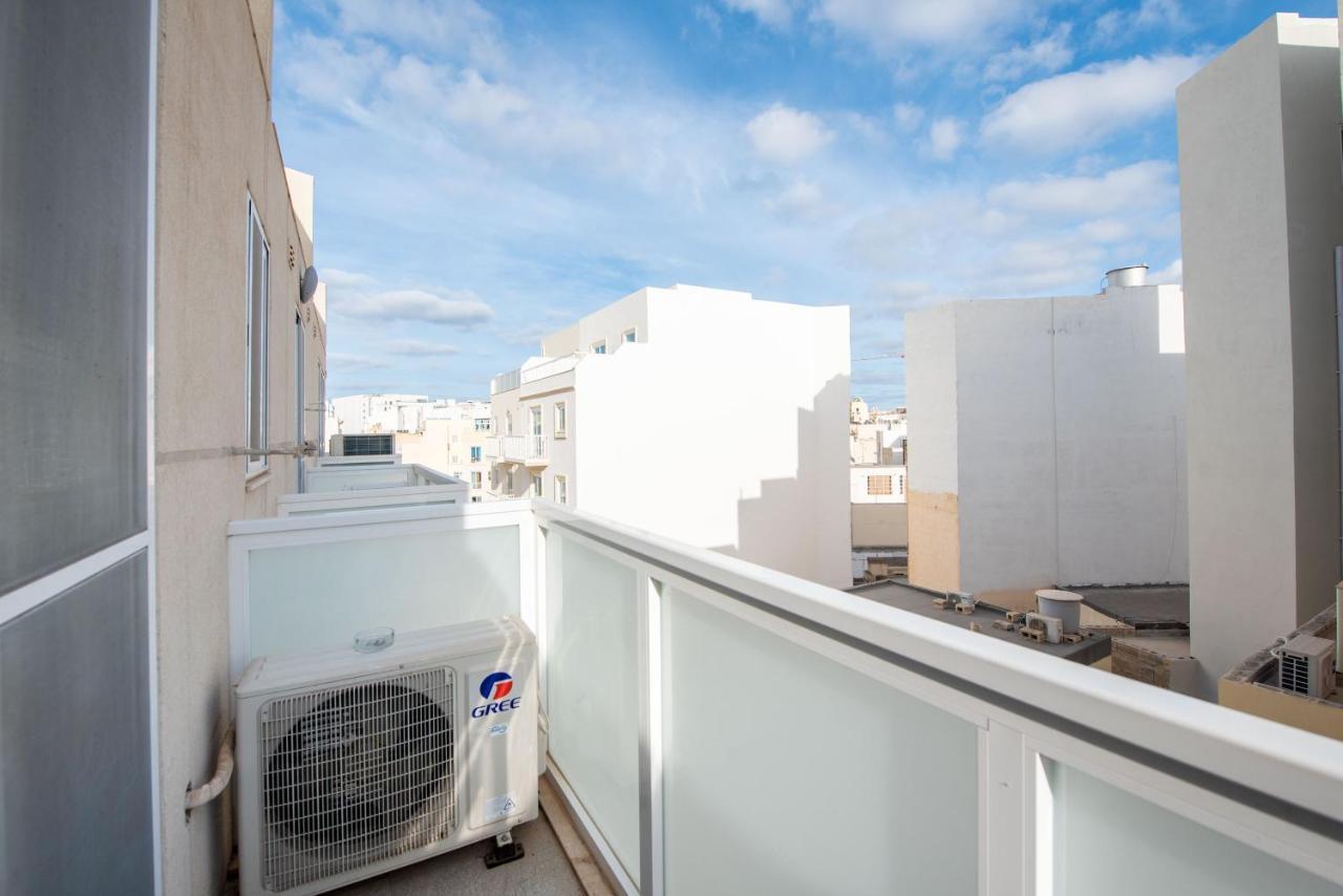 Flotta Island Apartments Gzira Ngoại thất bức ảnh