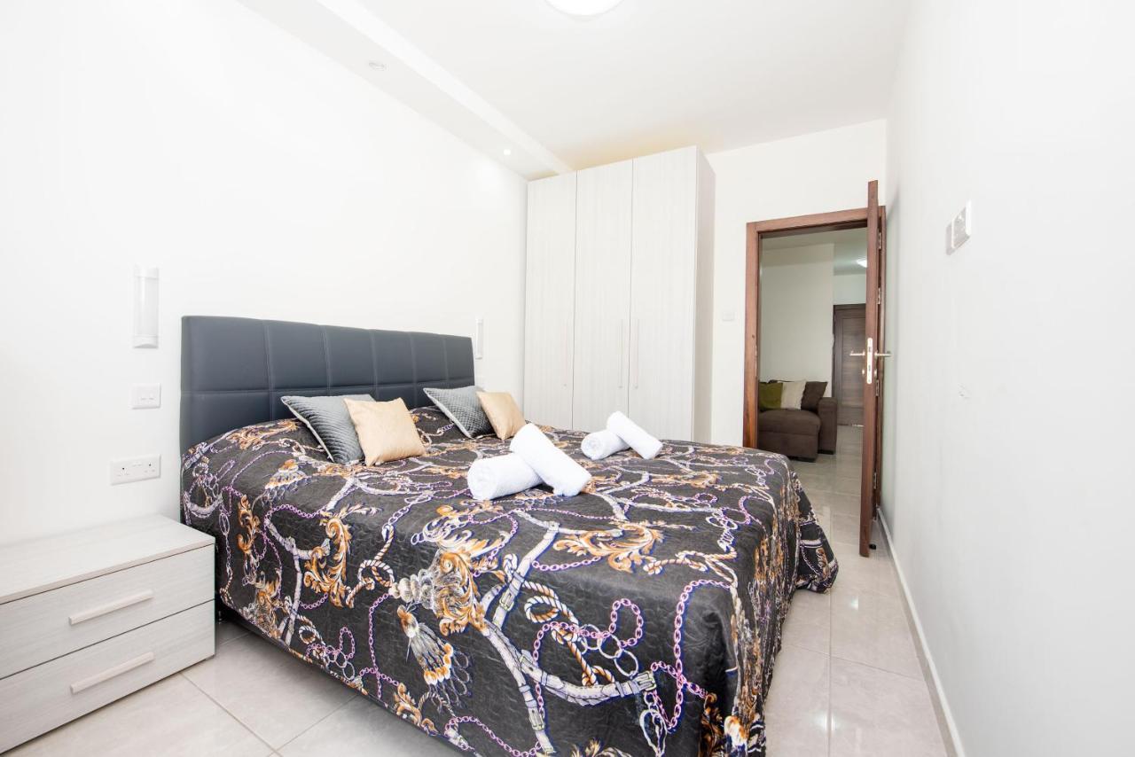 Flotta Island Apartments Gzira Ngoại thất bức ảnh