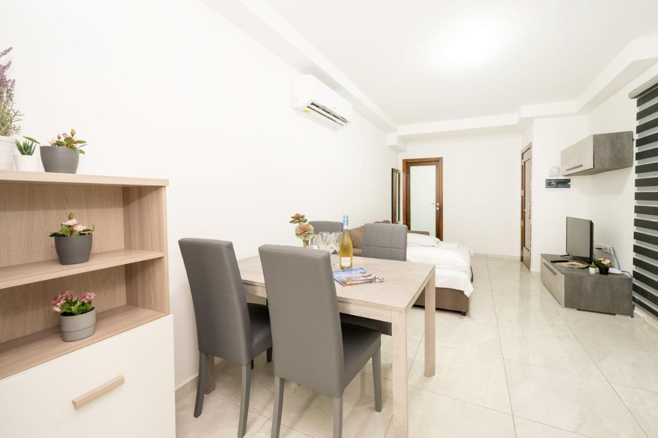 Flotta Island Apartments Gzira Ngoại thất bức ảnh