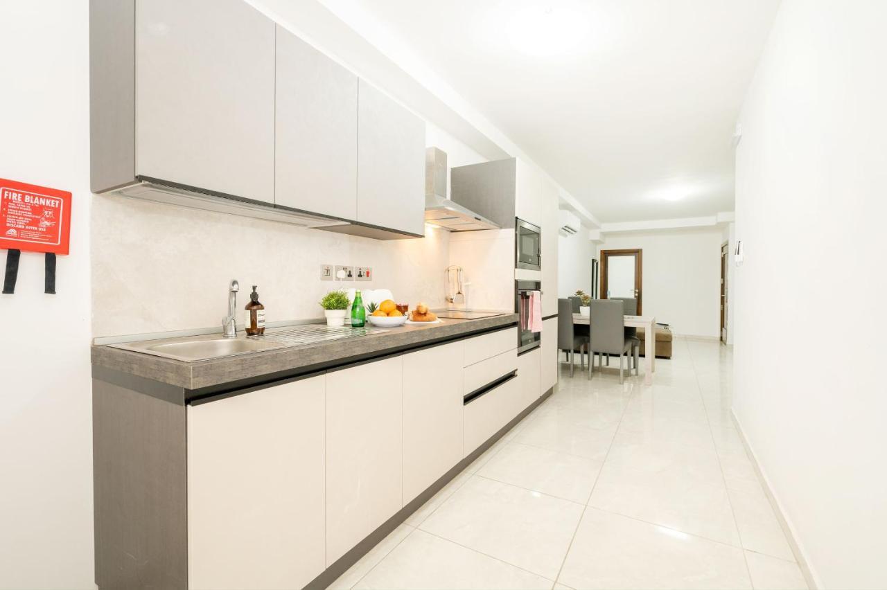 Flotta Island Apartments Gzira Ngoại thất bức ảnh