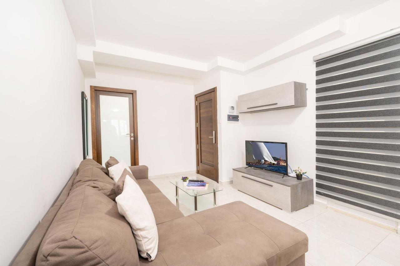Flotta Island Apartments Gzira Ngoại thất bức ảnh